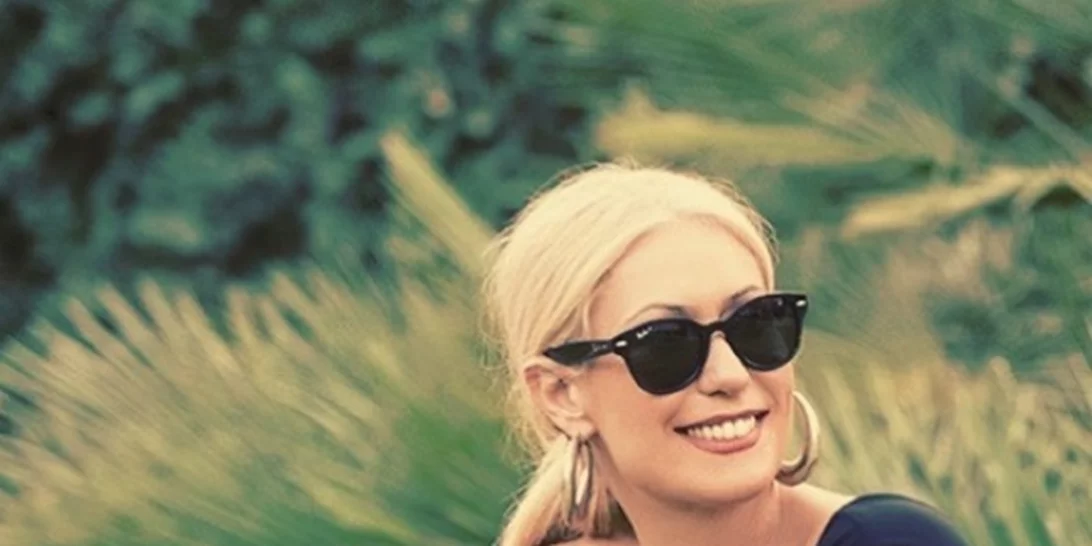 Μαρία Μπακοδήμου | Ποζάρει με μαγιό στην Κωνσταντινούπολη