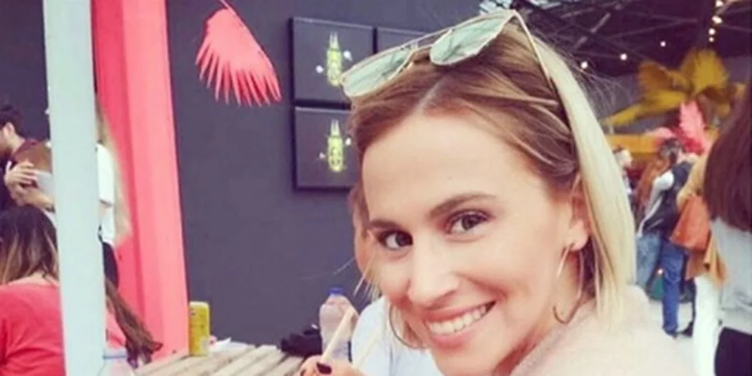 Νάντια Μπουλέ | Απολαμβάνει τις διακοπές της στη Μύκονο