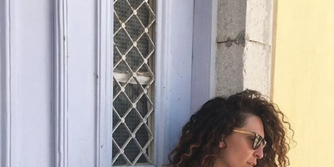 Γιάννα Τερζή | Τραγουδάει αγκαλιά με τον πατέρα της και συγκινεί!