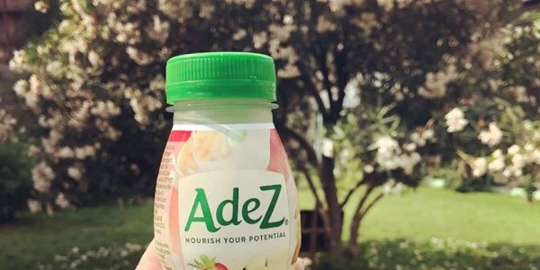 Ήρθαν τα νέα φυτικά ροφήματα AdeZ και τα δοκιμάσαμε πρώτοι! Διάλεξε τη γεύση σου