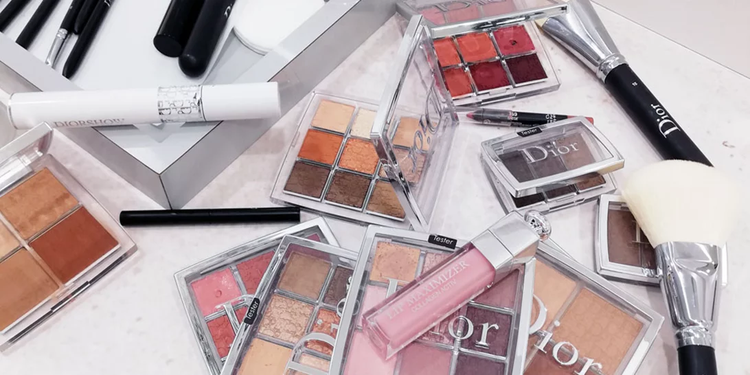 Μόλις γνωρίσαμε την πιο hot σειρά καλλυντικών αυτή τη στιγμή και να τι έχουμε να σου πούμε