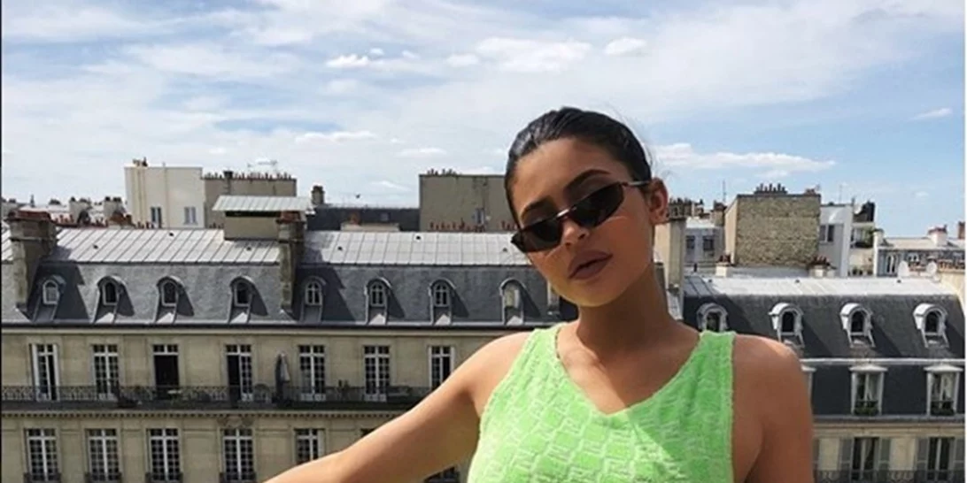 Kylie Jenner: Έβγαλε όλα τα εμφυτεύματα από τα χείλη της και είναι ΜΙΑ ΑΛΛΗ!