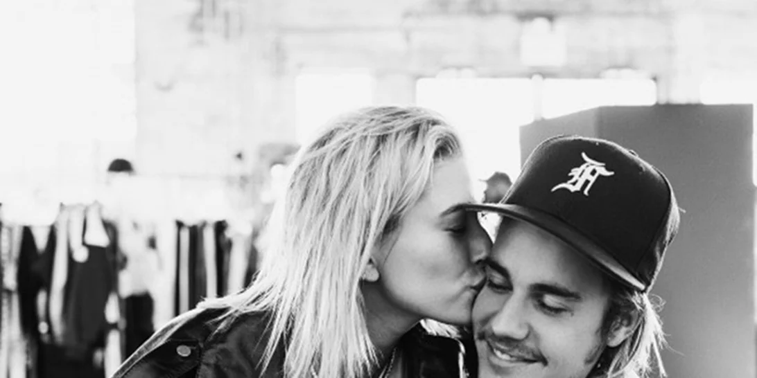 Justin Bieber | Άλλη μια τρυφερή φωτογραφία με την αρραβωνιαστικιά του