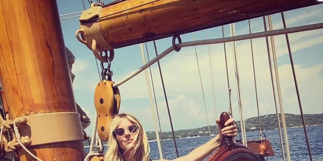 Sienna Miller | H εμφάνισή της είναι ό,τι καλύτερο για τώρα