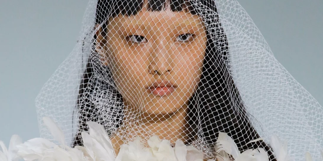 Το πέπλο επέστρεψε στην πιο ονειρεμένη εκδοχή του