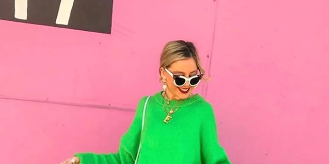 Μα τι έχουν πάθει όλες μ' αυτή τη φούστα;