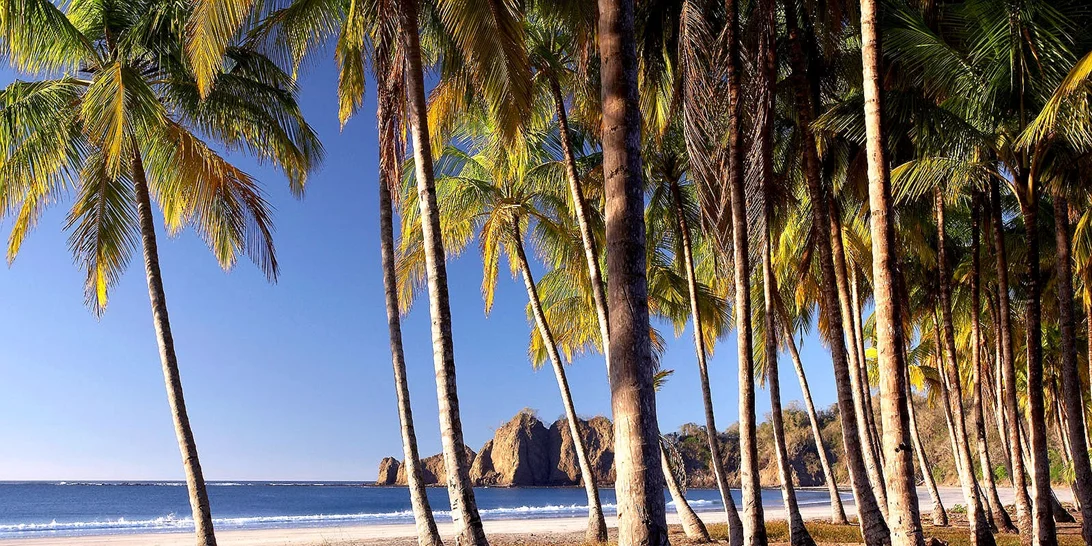 Ανακαλύψαμε τις πιο όμορφες μυστικές παραλίες του πλανήτη