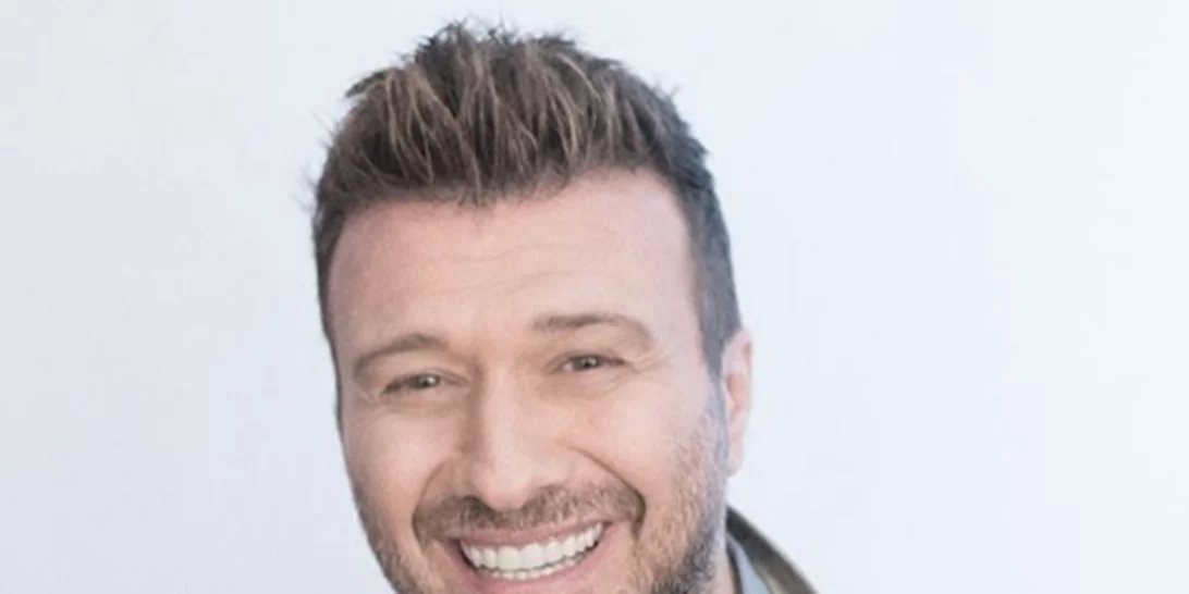 Γιάννης Πλούταρχος | Είναι γεγονός! Απέκτησε λογαριασμό στο instagram!