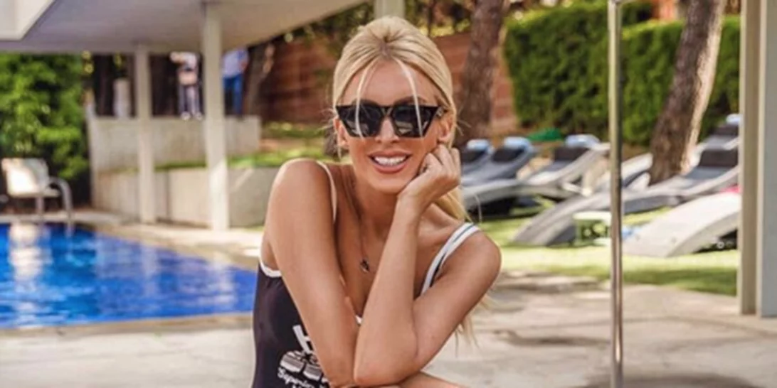 Κατερίνα Καινούργιου | Ξεκίνησε το καλοκαίρι της από τη Μύκονο