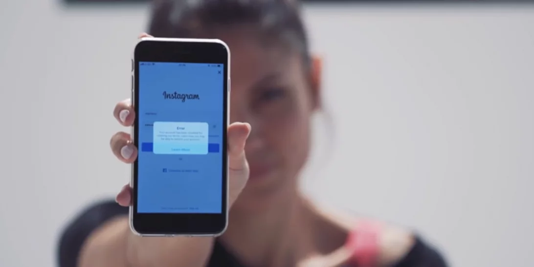 Μαίρη Συνατσάκη | Εξηγεί τι πραγματικά συνέβη με τον λογαριασμό της στο Instagram