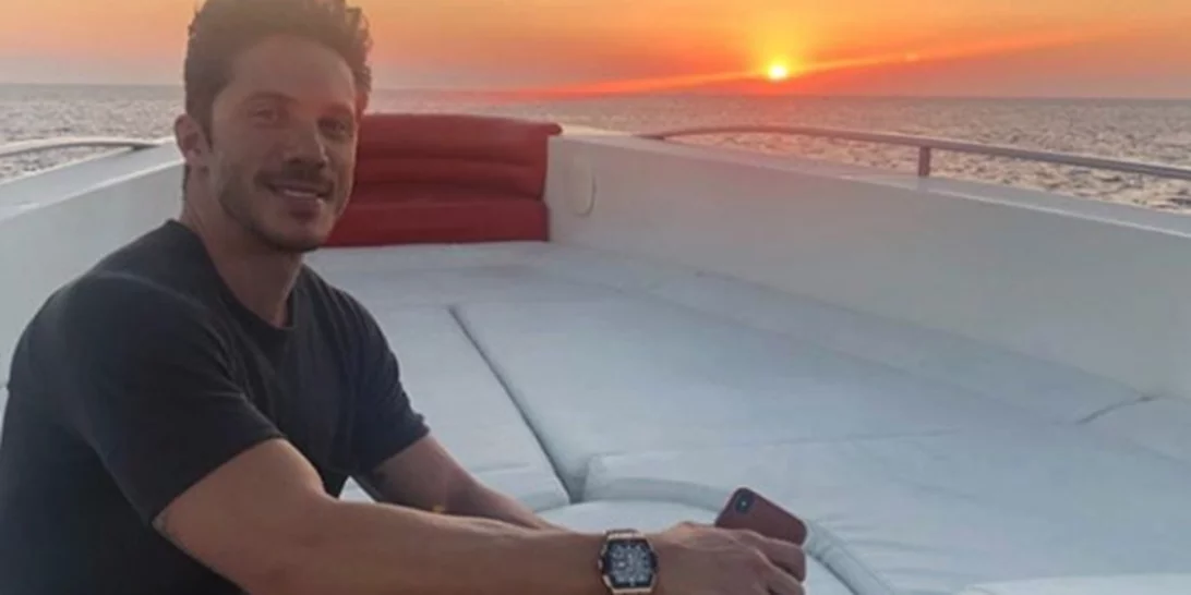 Εξιτήριο πήρε από τον Ευαγγελισμό ο "ανεμβολίαστος" Νίκος Οικονομόπουλος- Υποχώρησε ο πυρετός