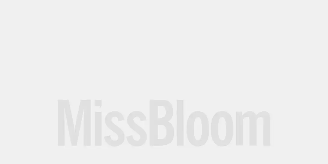 Ευγενία Σαμαρά | «Πρέπει να μάθουμε να νιώθουμε άνετα μ'αυτό που είμαστε»