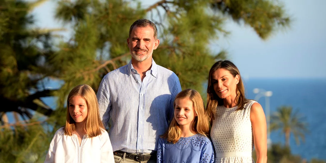 Τα εντυπωσιακά πορτραίτα της Βασιλικής οικογένειας της Ισπανίας!