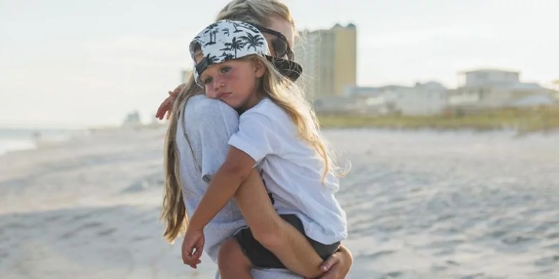 Γιατί πρέπει να αγκαλιάζεις το παιδί, ακόμα κι αν ήταν «το χειρότερο παιδί του κόσμου»