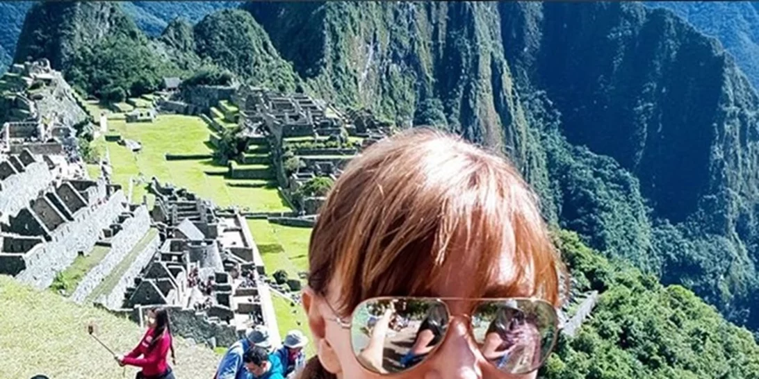 Βίκυ Χατζηβασιλείου | Το άλμπουμ διακοπών της από το Περού