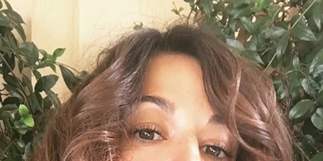 Κατερίνα Παπουτσάκη | Χωρίς ίχνος μακιγιάζ για ελέυθερο camping με το σύζυγό της