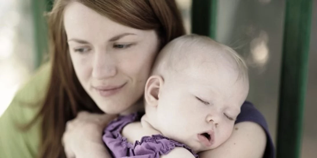 12 τρόποι να ξεφορτωθείς τις μαμαδοσυμβουλές των άλλων – χωρίς να τσακωθείς