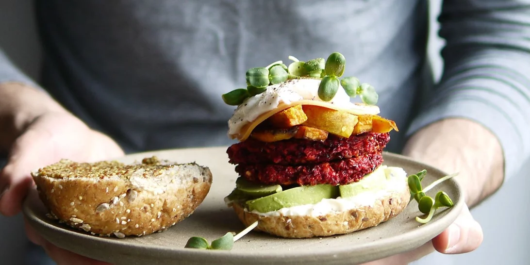 Μήπως αυτό το chorizo burger είναι το καλύτερο πρωινό όλων των εποχών;