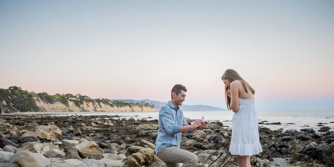 Ένα ελληνικό νησί στο Top 5 των ιδανικών location για πρόταση γάμου