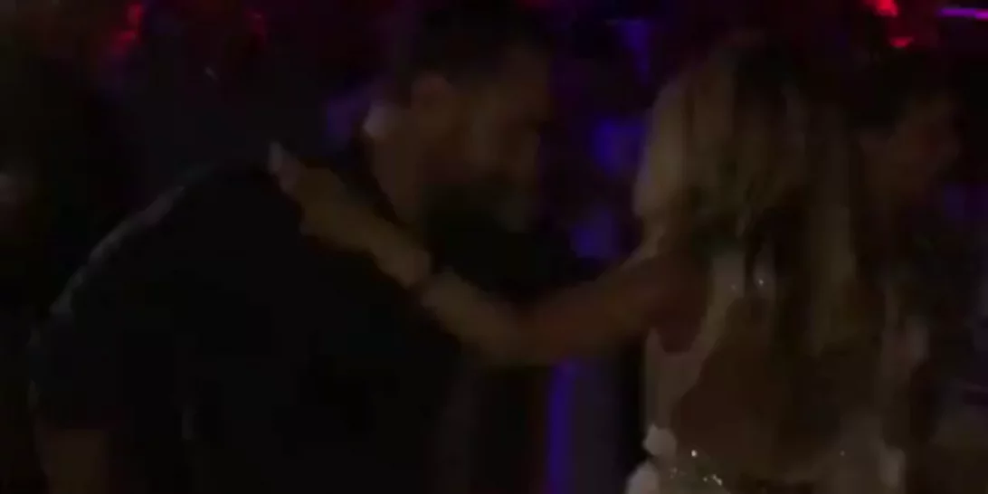 Σάκης Τανιμανίδης & Αθηνά Οικονομάκου | Ο εντυπωσιακός χορός τους στο pre-wedding party!