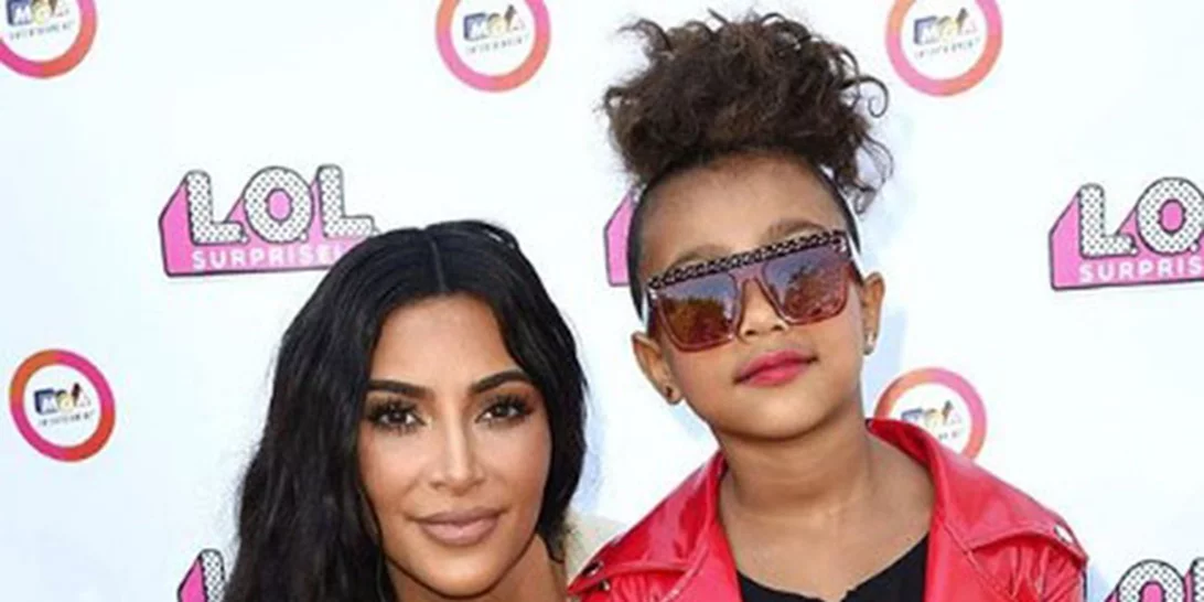 Η North West έκανε την πρώτη της εμφάνιση στην πασαρέλα