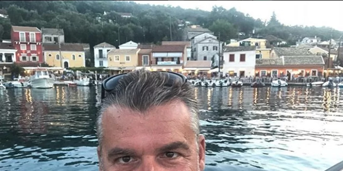 Γιώργος Λιάγκας | Δεν φαντάζεσαι ποιος τον τάισε στο στόμα!