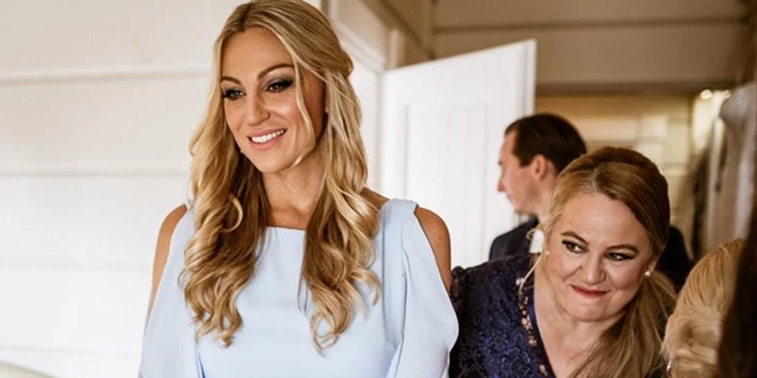 Καθαρίνα Μπόσνιακ | Οι φωτογραφίες που δημοσίευσε από τον γάμο Ρέμου – Μπόσνιακ