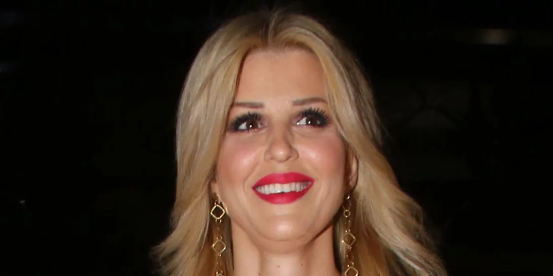 Η Ελενα Ράπτη μάς συστήνει την πανέμορφη αδελφή της | Πόσο μοιάζουν; (pics)