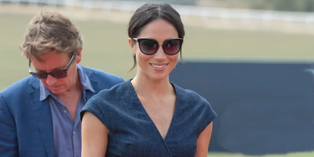 Meghan Markle | Εσύ ξέρεις γιατί έχει συνέχεια τα χέρια της στις τσέπες;