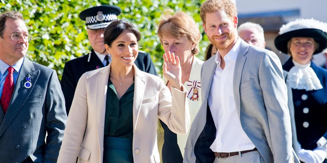 Meghan Markle | Το παλάτι ανακοίνωσε την εγκυμοσύνη της!