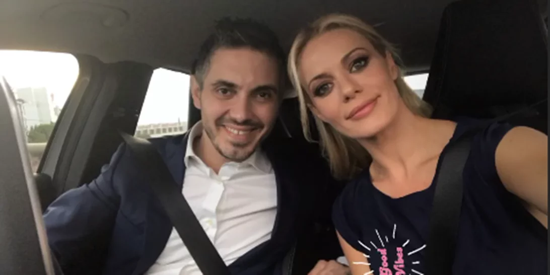 Ζέτα Μακρυπούλια | Γάμος και βαφτίσια στην οικογένειά της