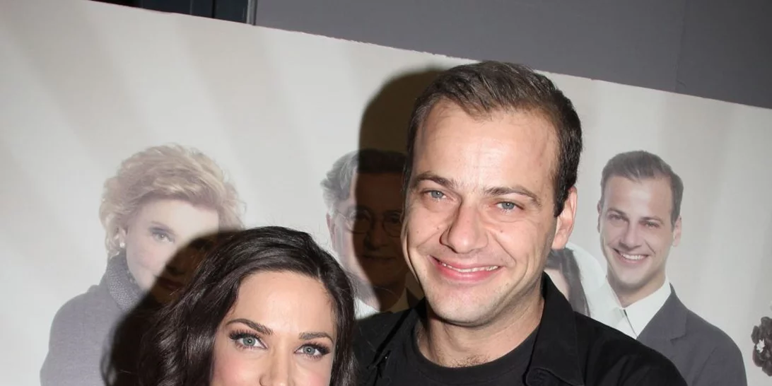 "Χτυποκάρδια στο θρανίο" | Οι λαμπερές παρουσίες στην πρεμιέρα της παράστασης