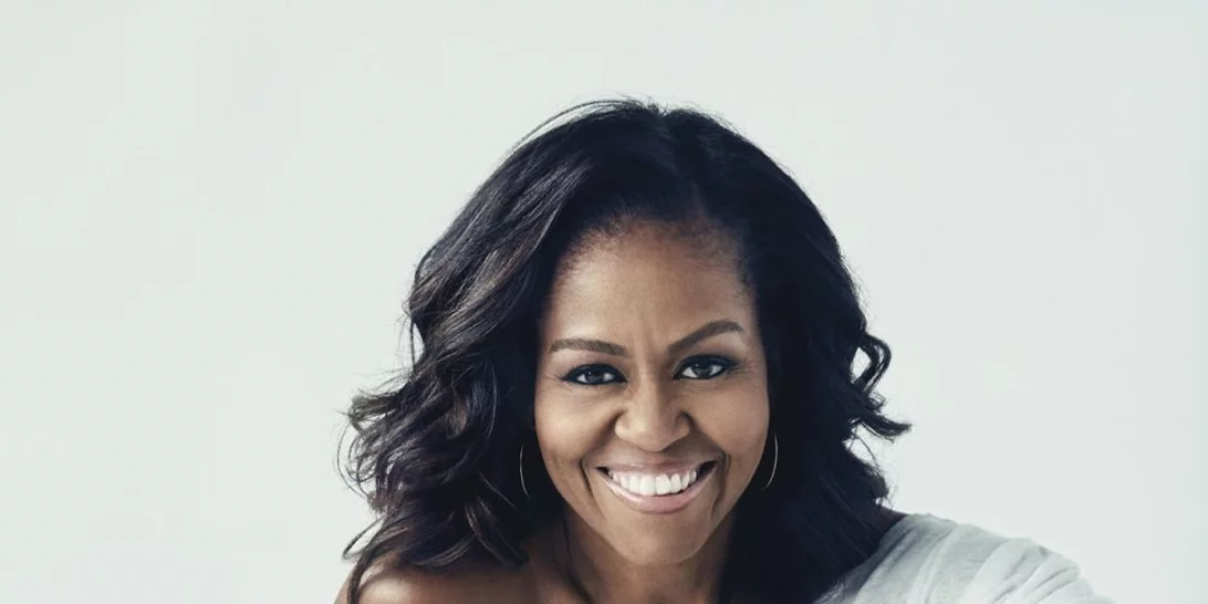 Michelle Obama | Λάνσαρε δική της σειρά ρούχων με τα αγαπημένα της quotes