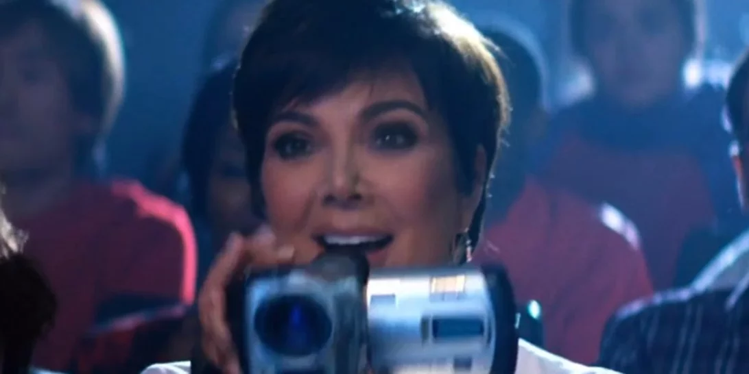 Kris Jenner | Κι όμως το έκανε και αυτό - Πρωταγωνιστεί σε videoclip