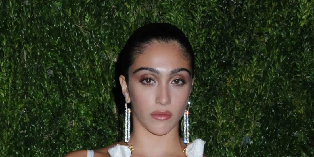 Κατά μάνα κατά κόρη: Η Lourdes περπάτησε στο κόκκινο χαλί ως άλλη Madonna