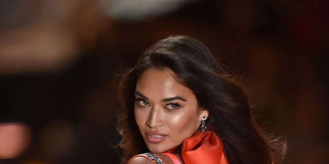 Αγγελάκια της Victoria's Secret: Γιατί η make up artist τους απέφυγε τελείως το highlighter;