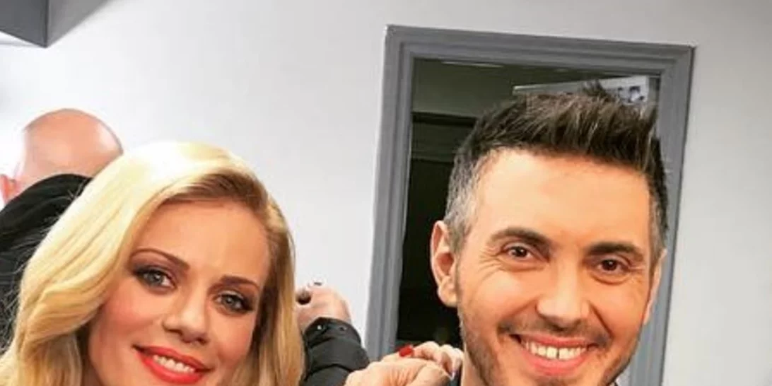 Ο Μιχάλης Χατζηγιάννης γιόρτασε τα γενέθλιά του με τη Ζέτα Μακρυπούλια και πολλούς φίλους