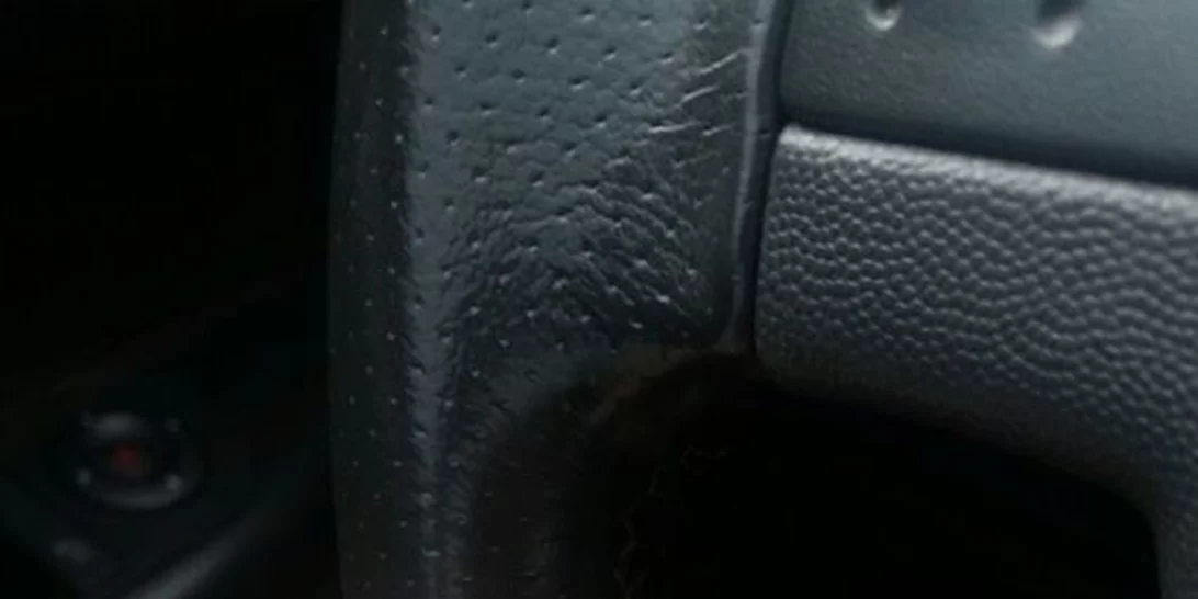 Ποιο είναι το μυστικό για να φαίνονται τα δάχτυλά σου πιο μακρυά!