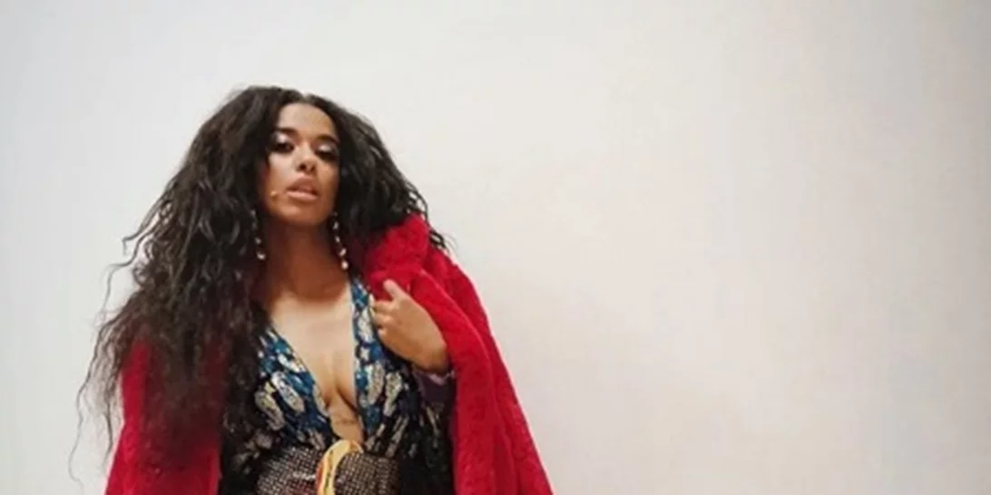 Χριστίνα Παπαδέλλη | Κι όμως, κάποτε ήταν κατάξανθη!