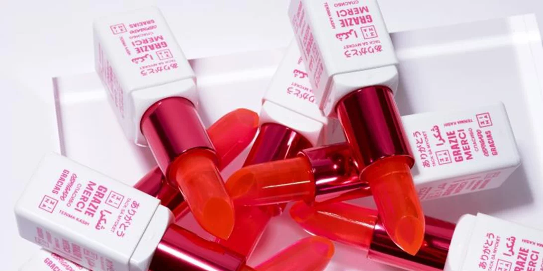 Το νέο LIPS FOR LIFE LIPSTICK δεν είναι απλά ένα κραγιόν!