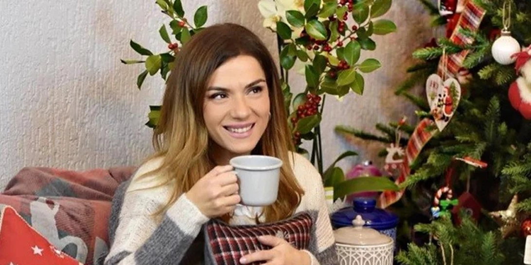 Βάσω Λασκαράκη | Ρομαντική απόδραση στο Παρίσι με τον Λευτέρη Σουλτάτο