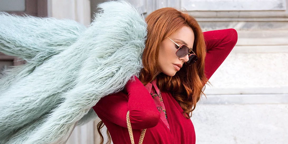 Δες πώς φορούν οι ελληνίδες influencers τα πιο stylish γυαλιά ηλίου