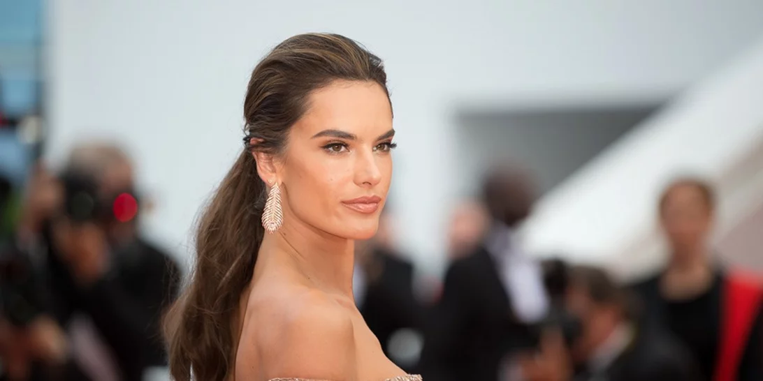 Χτένισμα για την Πρωτοχρονιά: Τι να κάνεις ανάλογα με την διάθεσή σου