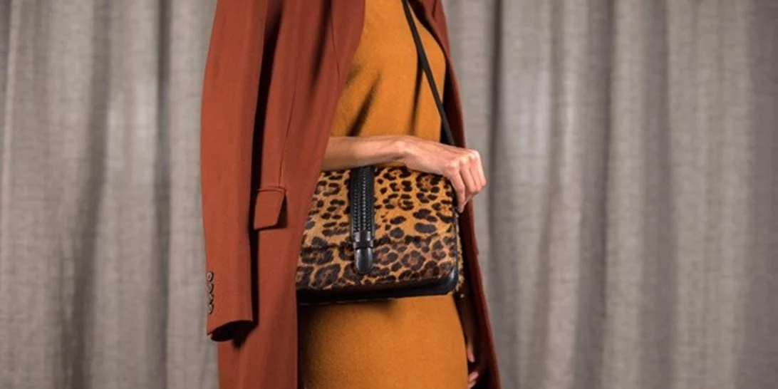 Η συλλογή Swinging 70s του Grace Atelier ήρθε και στην Ελλάδα στα καταστήματα Καλογήρου