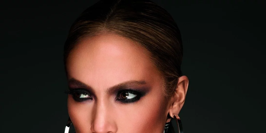 Βήμα - βήμα αυτό το μακιγιάζ της JLο, ή αλλιώς το τέλειο smokey eye!