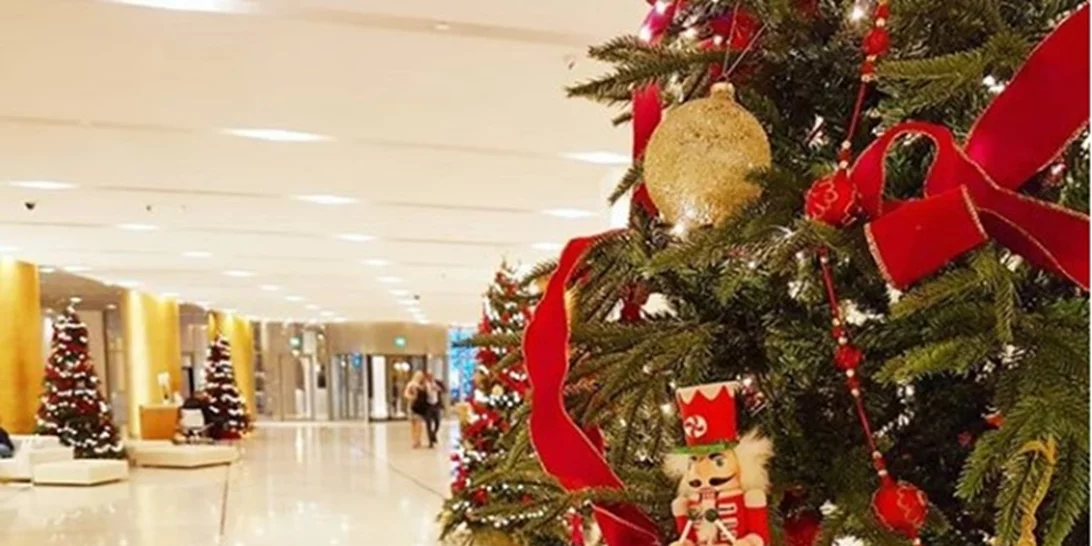 Σου βρήκαμε που θα περάσεις τα πιο λαμπερά Χριστούγεννα στην Αθήνα