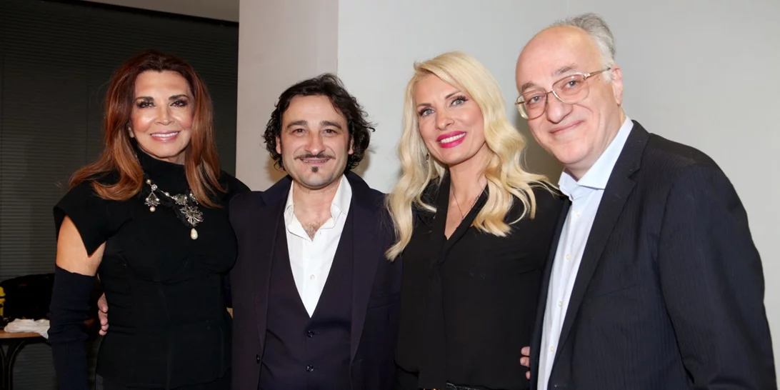 «Ερωτευμένος Σαίξπηρ» | Οι λαμπερές παρουσίες στην πρεμιέρα της παράστασης