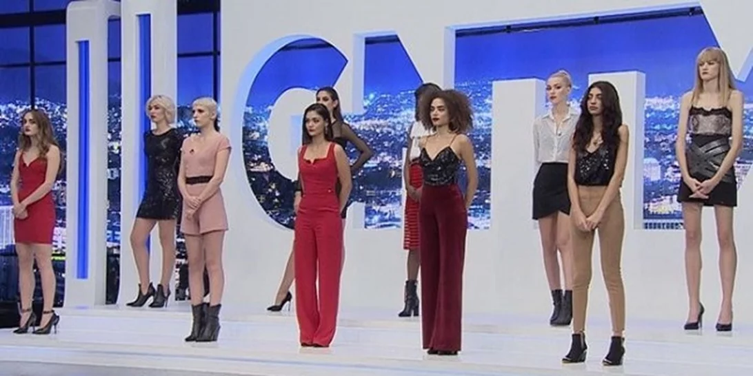 Next Top Model | Διπλή αποχώρηση από το παιχνίδι