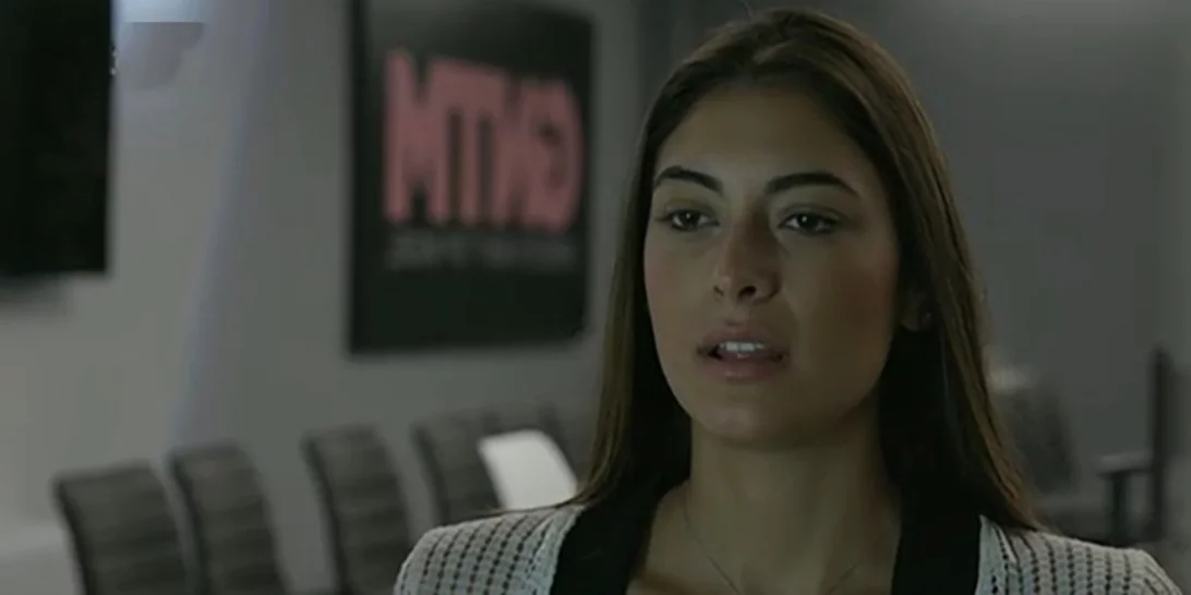 GNTM | Η συνομιλία της Εύης με τον καθρέφτη που «έριξε» το Twitter