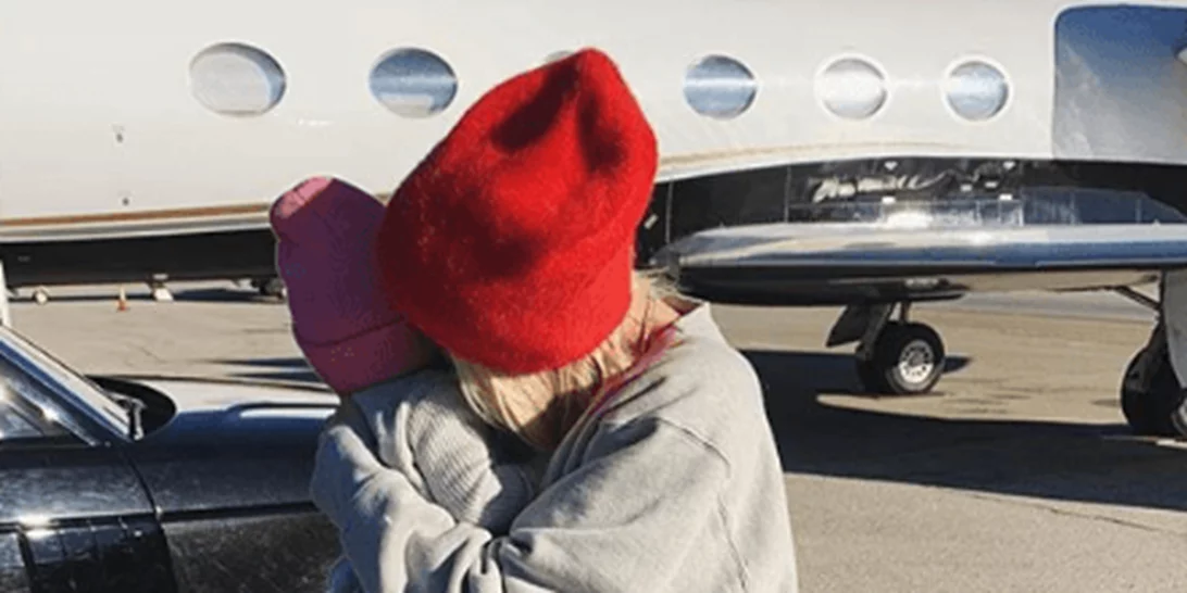 Ποια διάσημη celebrity ετοιμάζεται να παντρευτεί;